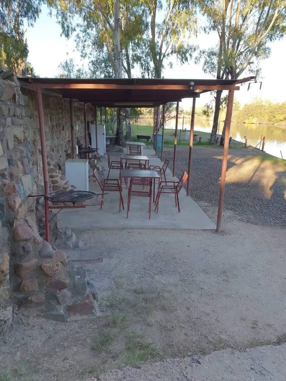 Covered lapa with braai stands | Plekkie In Die Son - North West - Bloemhof - Vaal River