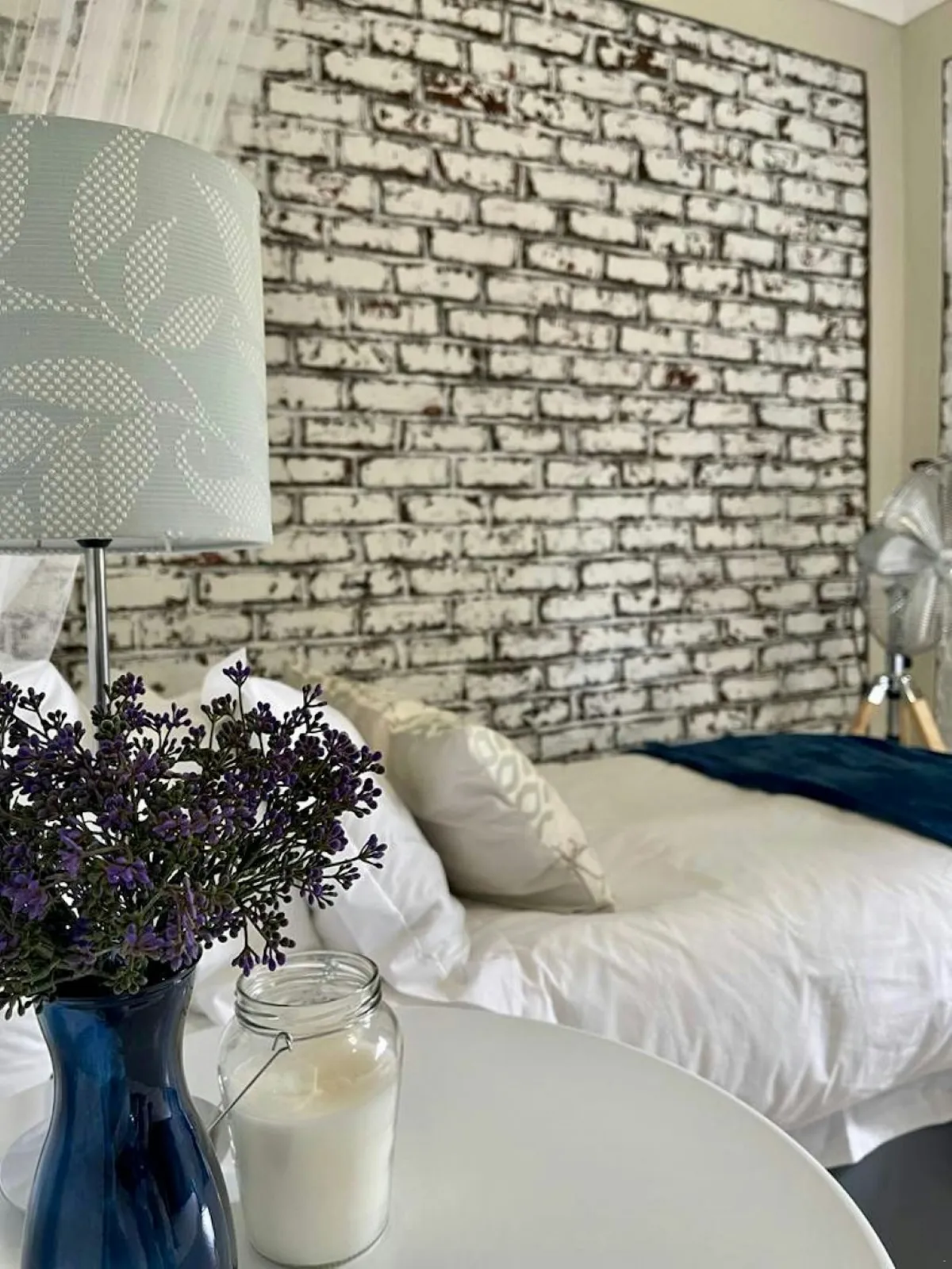 Bedroom with whitewashed brick wall at Stargazer, Groendraai River Cottages | Groendraai River Cottages - Stargazer - Limpopo - Vaalwater