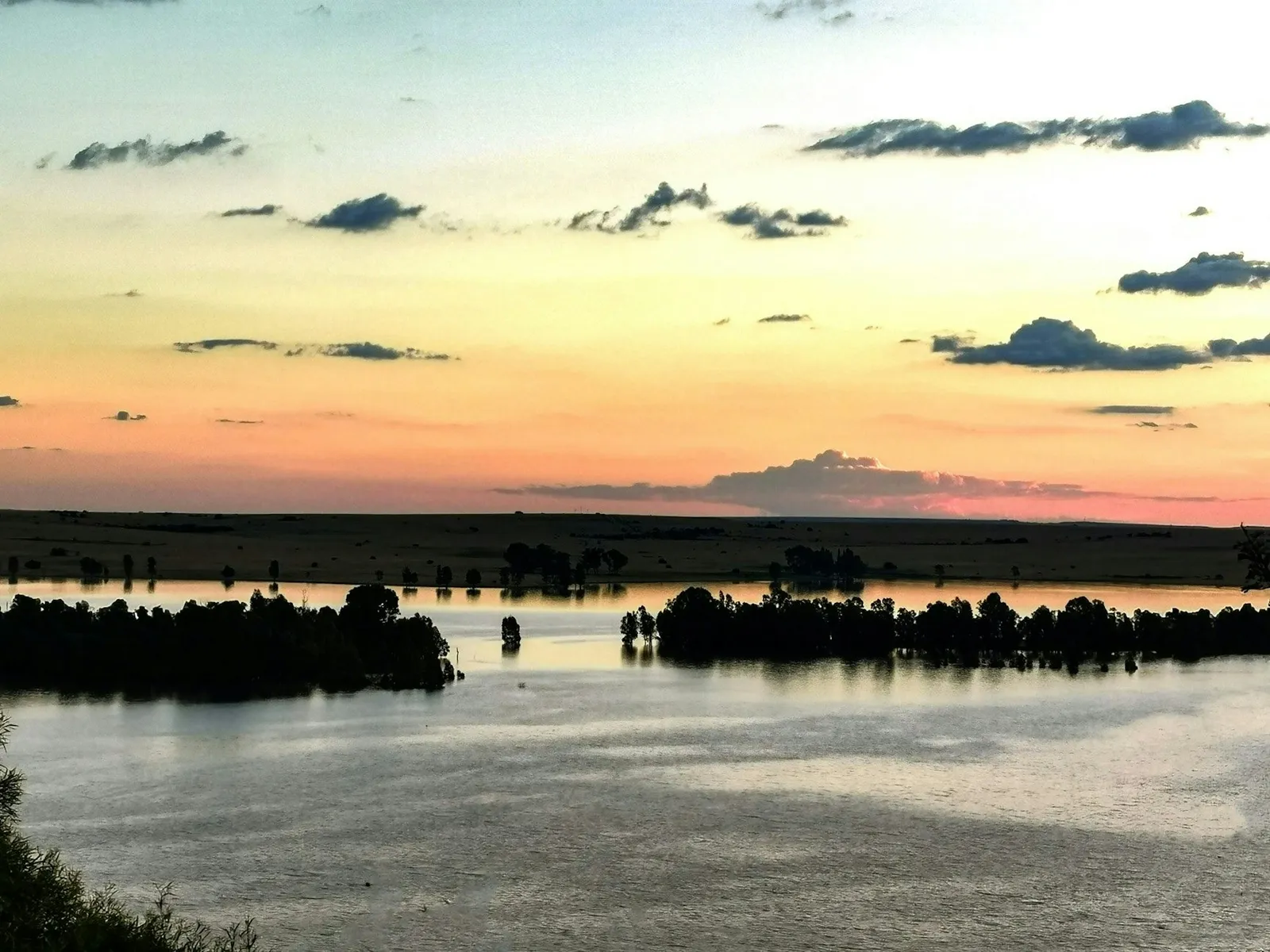 Allemanskraal Dam at dusk | Aldam Resort - Free State - Ventersburg - Allemanskraal Dam