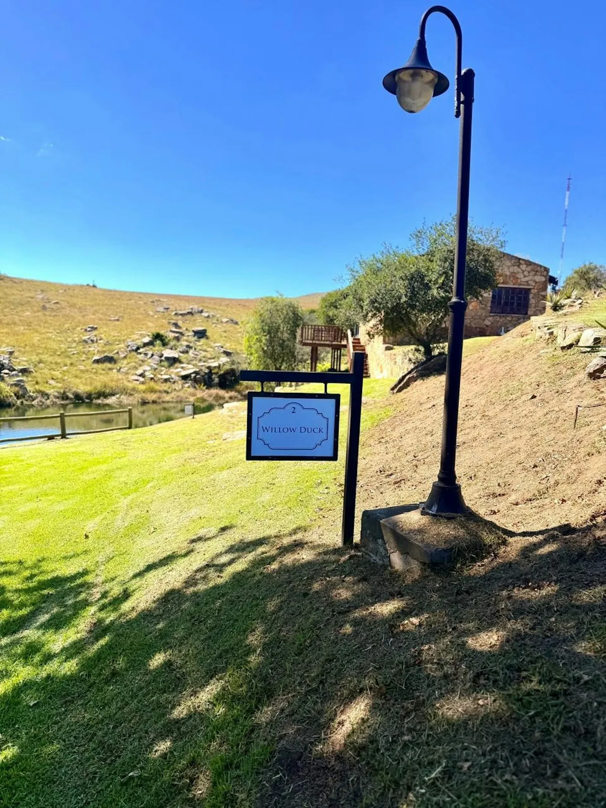 Willow Duck stone cottage beside the dam | Treeferns Trout Lodge - Mpumalanga - Dullstroom