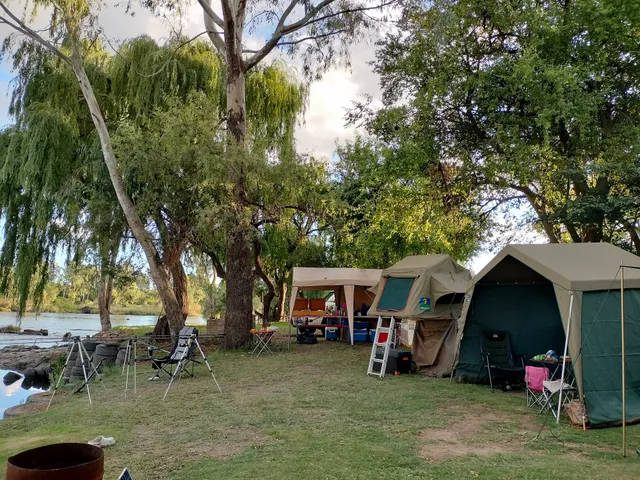 Vaal River camp with tents and rod pods | Adonai Fishing & Camping - North West - Lindequesdrif - Vaal River