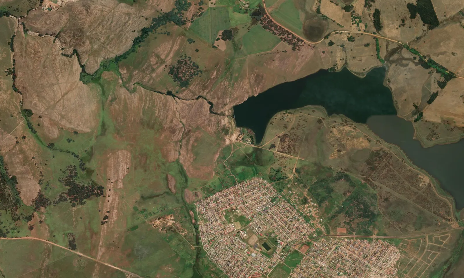 Belfast Dam and town from above | Belfast Dam - Mpumalanga - Belfast - Belfast Dam