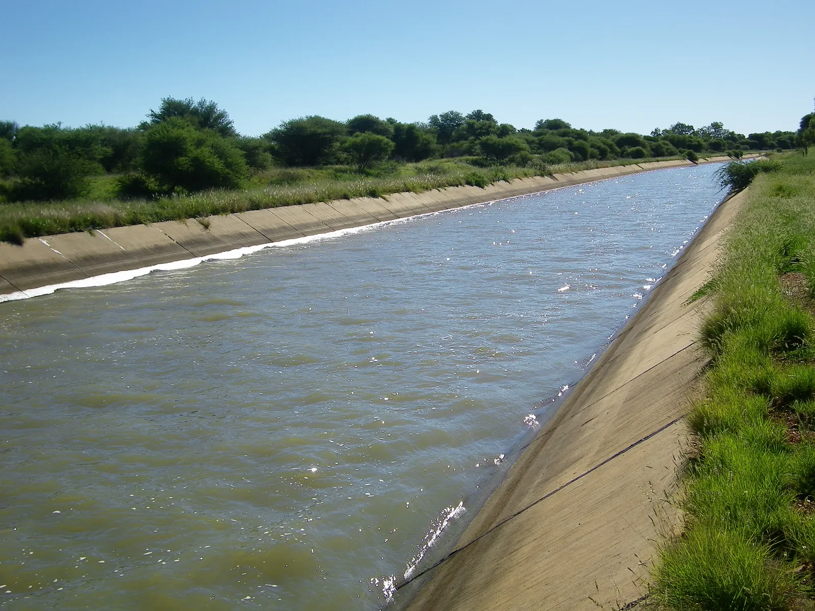 Concrete irrigation canal from the scheme | Vaalharts Weir - Northern Cape - Warrenton - Vaalharts Weir