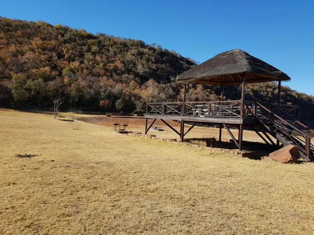 Thatched lapa deck on the property | Metsi Metsi Country House - Limpopo - Modimolle - Donkerpoort Dam