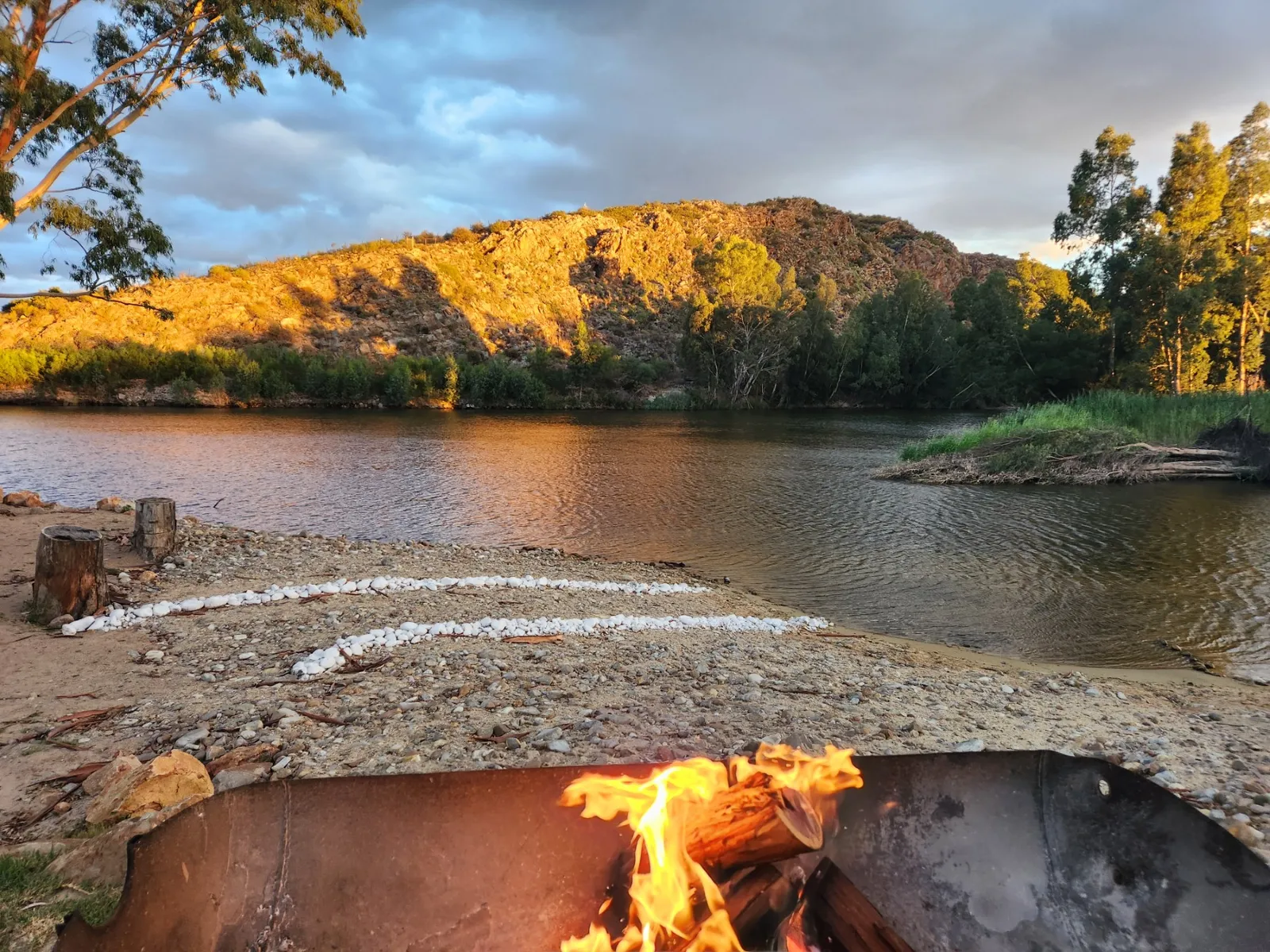 Riverside braai at camp | Silwerstrand Caravan Park - Western Cape - Robertson - Breede River