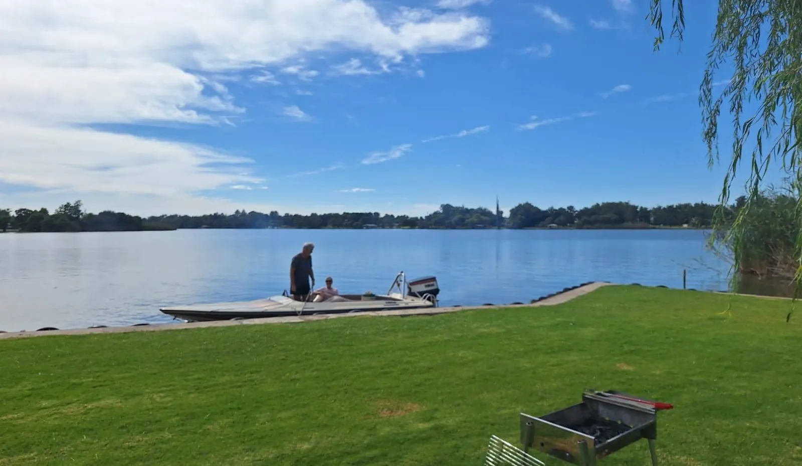 dam and boat | South Beach Vaal - Gauteng - Vanderbijlpark - Vaal River
