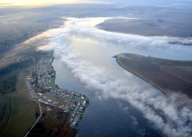 Bronkhorstspruit Dam from above | Bronkhorstspruit Dam Nature Reserve - Gauteng - Bronkhorstspruit - Bronkhorstspruit Dam