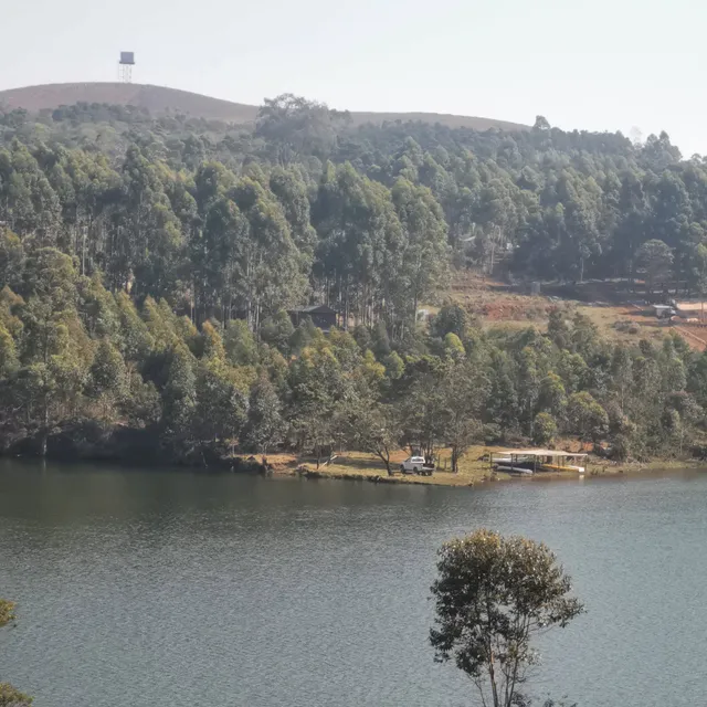 Aerial view of Moonlight Cabins on Shiyalongubo Dam | Moonlight Cabins - Mpumalanga - Barberton - Shiyalongubo Dam