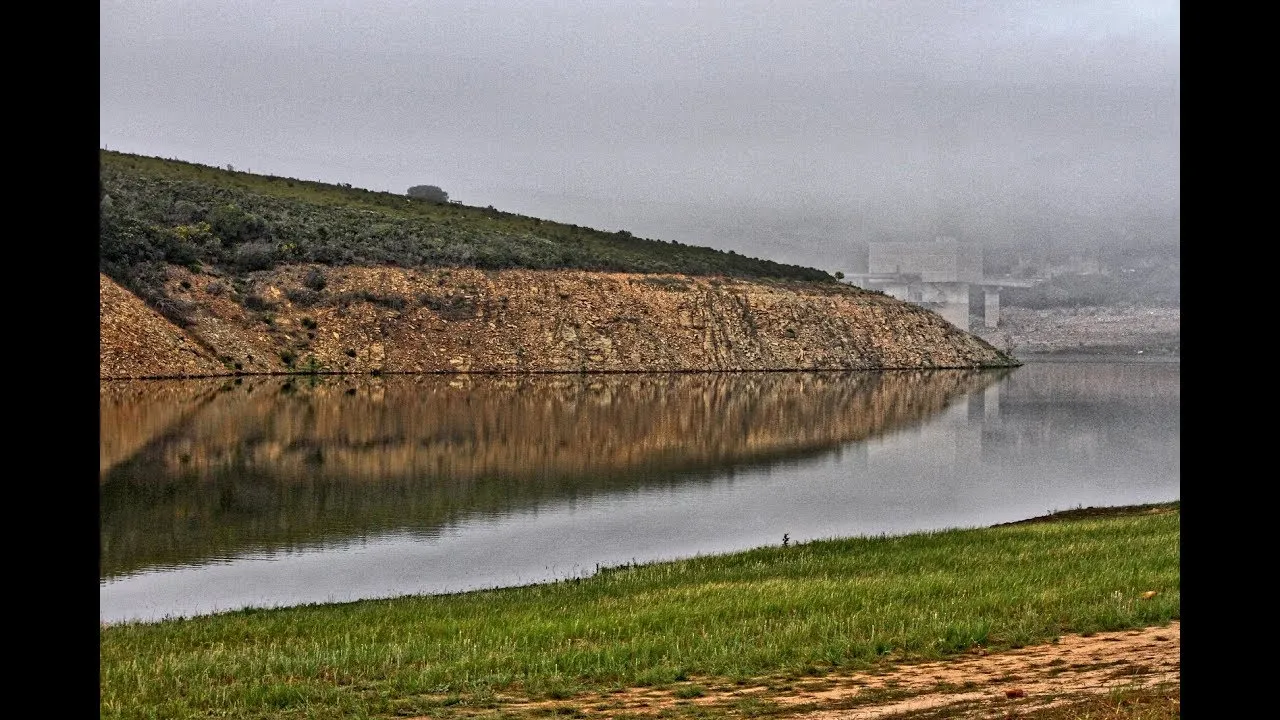 Impofu Dam shoreline | Impofu Dam - Eastern Cape - Humansdorp - Impofu Dam