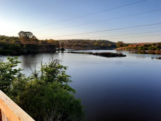 Wide view of the Vaal River from the property | Modini fishing resort - Gauteng - Vanderbijlpark - Vaal River