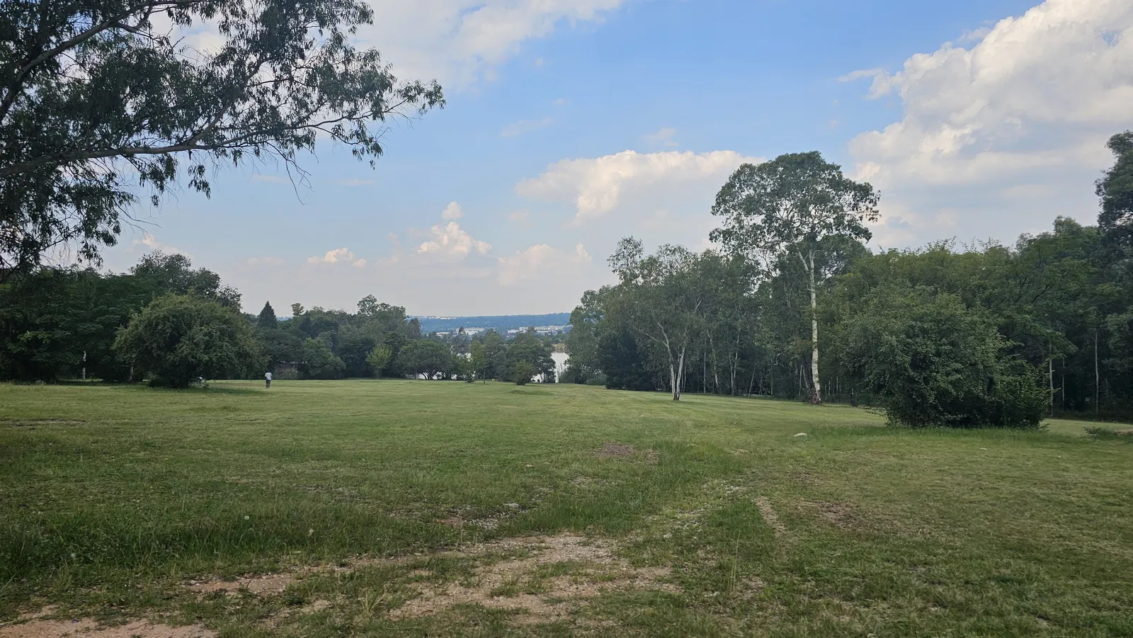 Trail around the dam | Golden Harvest Park - Gauteng - Randburg - Golden Harvest Lake