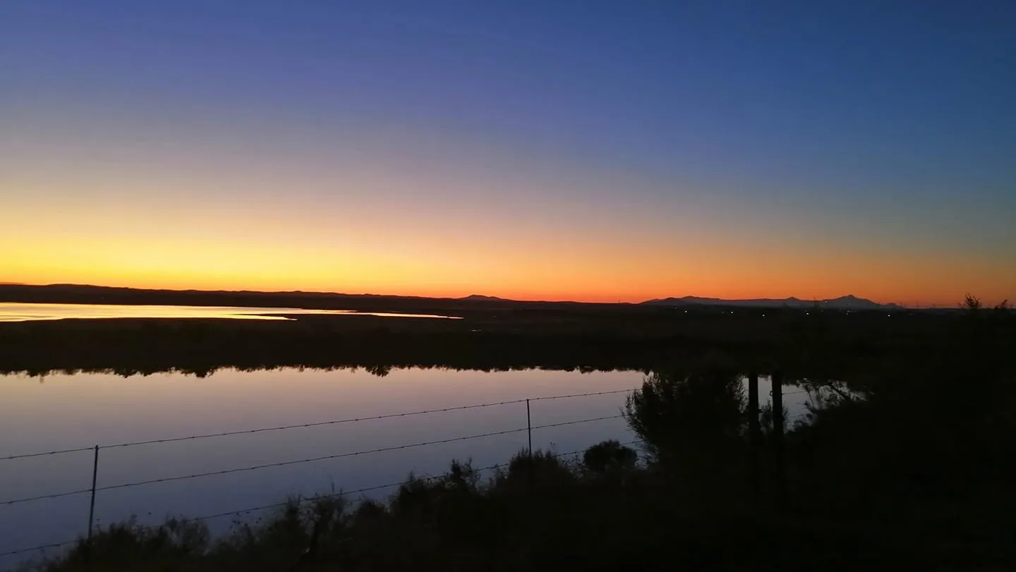 Sunset over Voelvlei Dam | Silwerfontein Guest Farm - Western Cape - Gouda - Voelvlei Dam