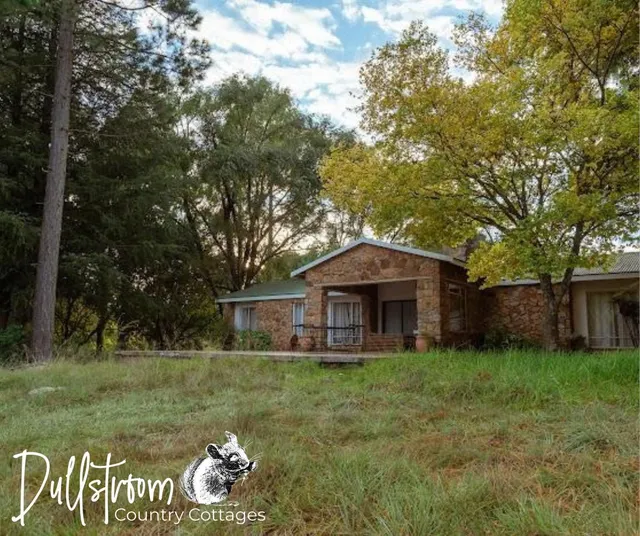 Stone cottage on the farm | Dullstroom Country Cottages - Mpumalanga - Dullstroom - Bhembe Dam