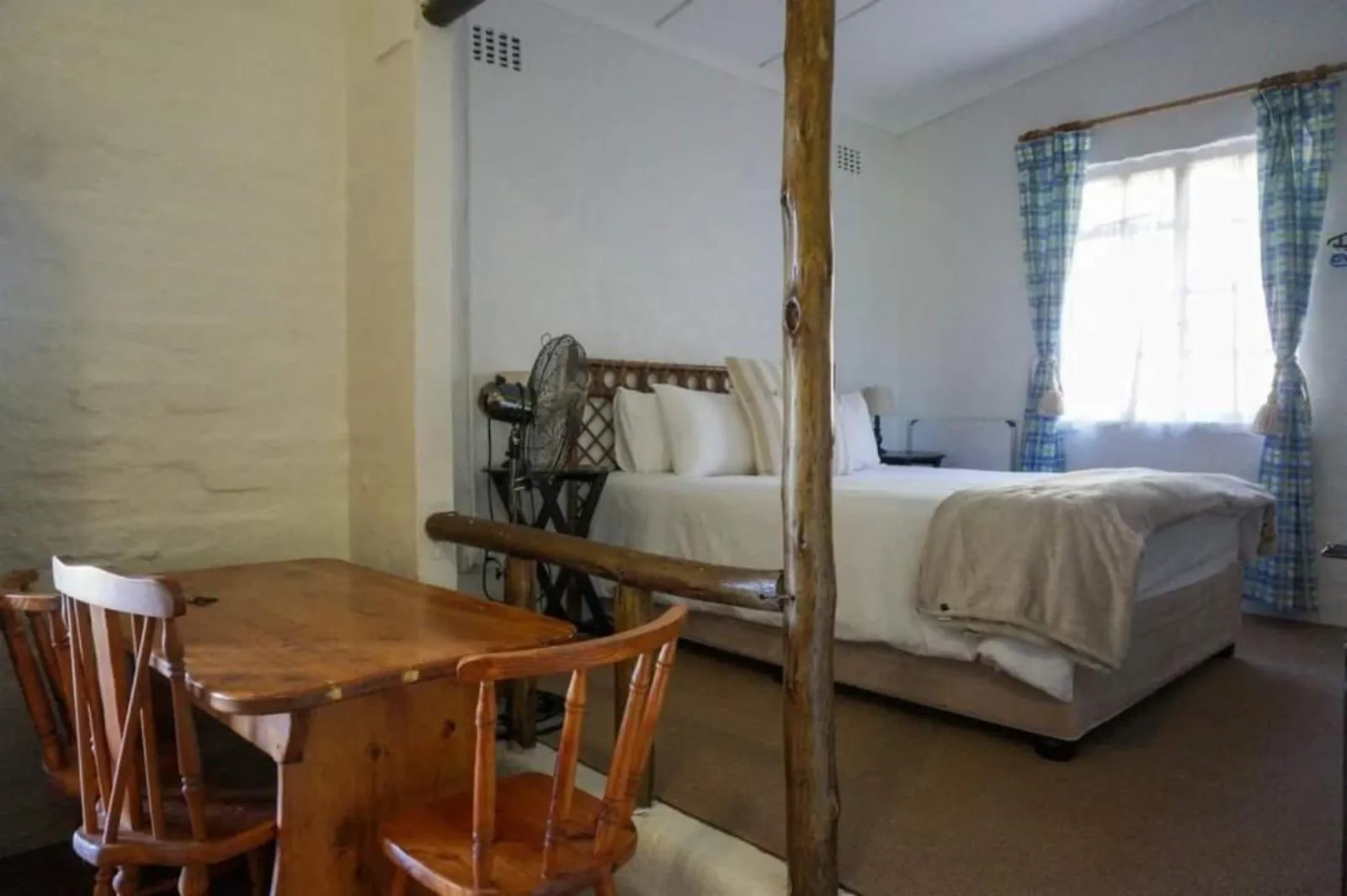 Bedroom | Blesberg Farm Cottages - Owl Cottage - KwaZulu-Natal - Lidgetton