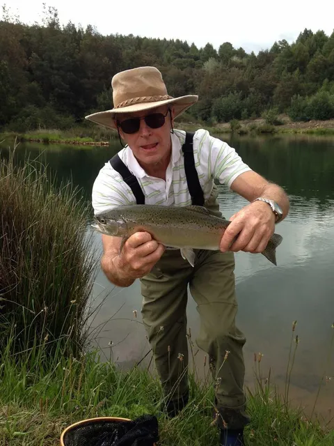 Training dam with forest backdrop | Magalies Barbus Haven - Gauteng - Magaliesburg - Magalies River