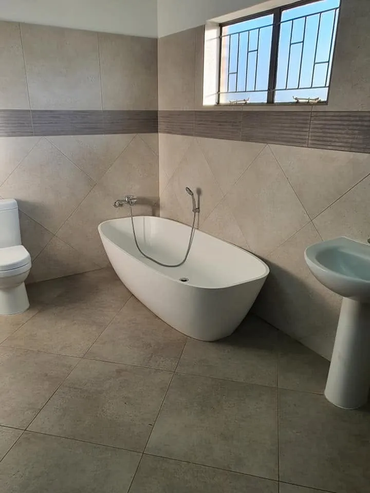 bathroom | Riverlake - North West - Lindequesdrif - Vaal River