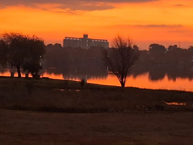 Sunset over the dam | Trichardtsfontein Dam Resort - Mpumalanga - Secunda - Trichardtsfontein Dam